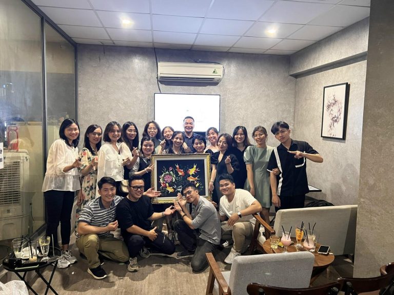 Ảnh tập thể đại gia đình Nhân Y Đạo