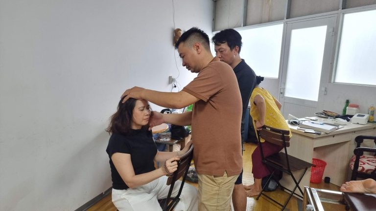 Buổi thực hành chăm sóc sức khỏe tại Nhân Y Đạo