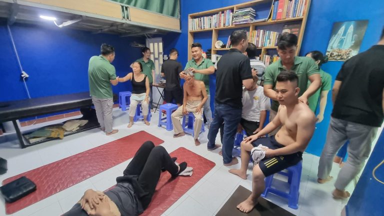 Buổi thực hành chăm sóc sức khỏe tại Nhân Y Đạo